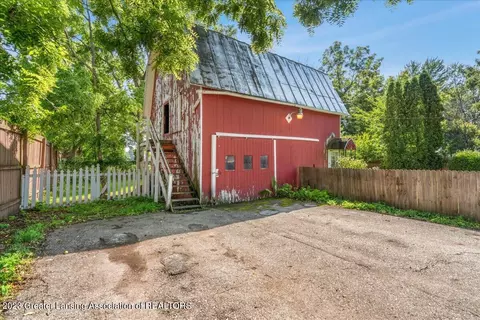 306 E Kent St, Grand Ledge, MI 48837 photo 23