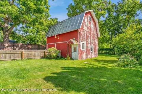 306 E Kent St, Grand Ledge, MI 48837 photo 28