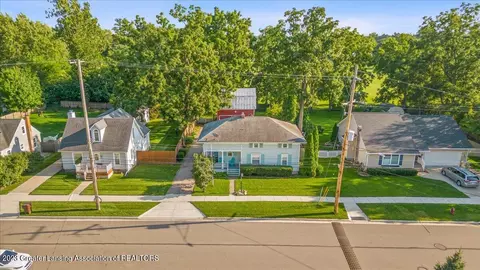 306 E Kent St, Grand Ledge, MI 48837 photo 31