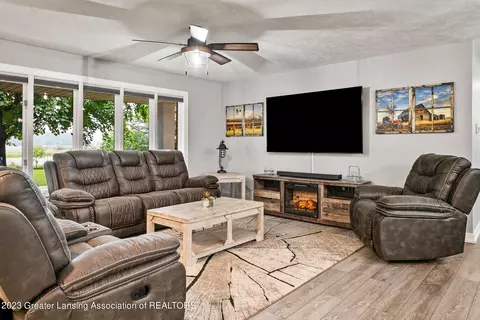 2293 E M21, Saint Johns, MI 48879 photo 14