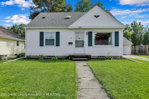 411 W Hodge Ave, Lansing, MI 48910