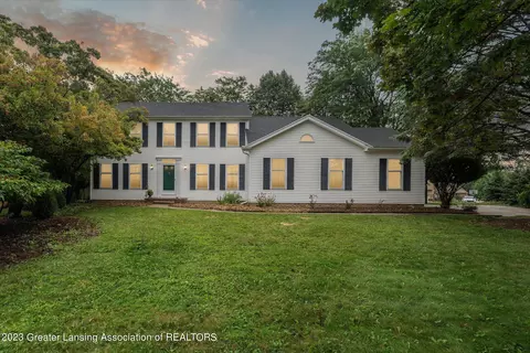 3900 Highwood Pl, Okemos, MI 48864