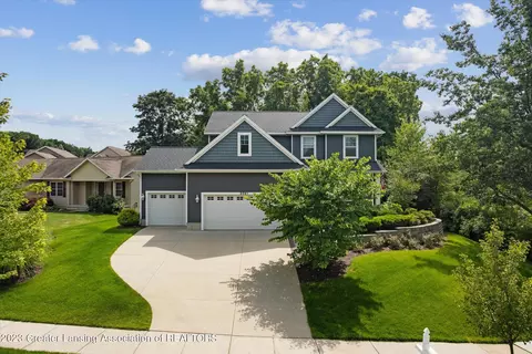 2091 Arbor Meadows Dr, Dewitt, MI 48820