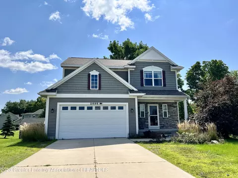 2696 Brigantine Dr, Lansing, MI 48911