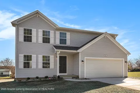 4418 Sunset Dr, Potterville, MI 48876