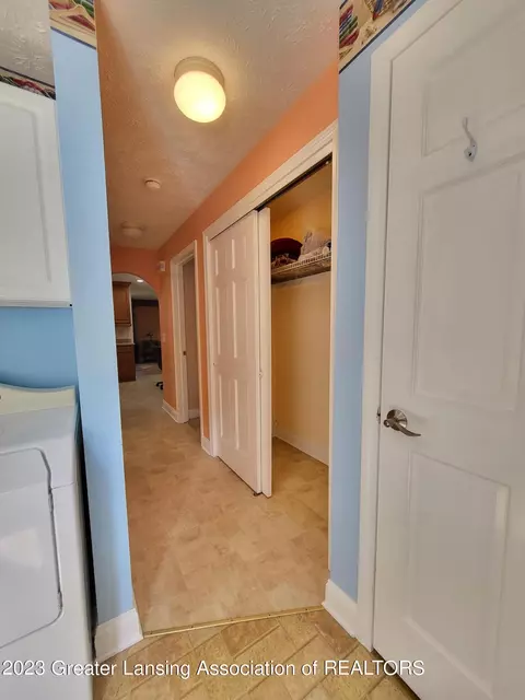 5724 High St, Bath, MI 48808 photo 17