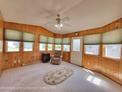 5724 High St, Bath, MI 48808 photo 15