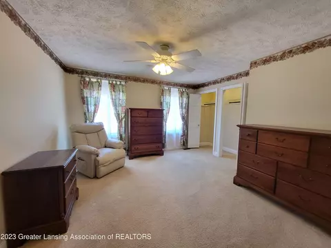 5724 High St, Bath, MI 48808 photo 12