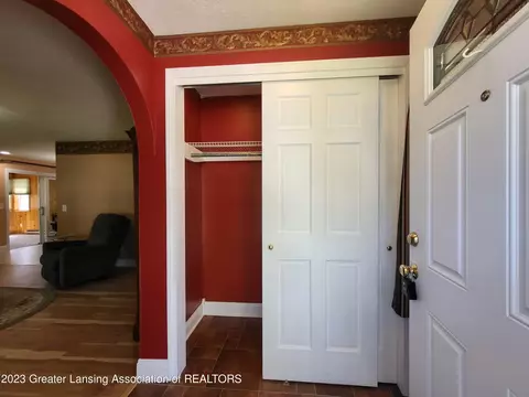 5724 High St, Bath, MI 48808 photo 2