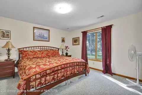 310 W Spring Meadows Ln, Dewitt, MI 48820 photo 23