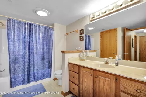 310 W Spring Meadows Ln, Dewitt, MI 48820 photo 25
