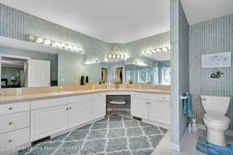 310 W Spring Meadows Ln, Dewitt, MI 48820 photo 35