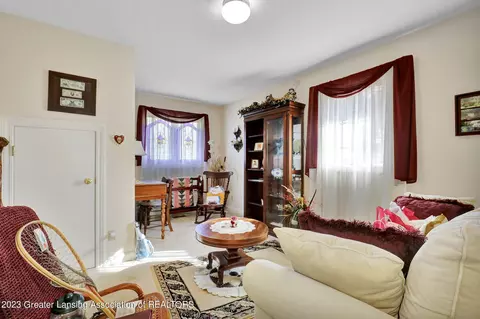 310 W Spring Meadows Ln, Dewitt, MI 48820 photo 27