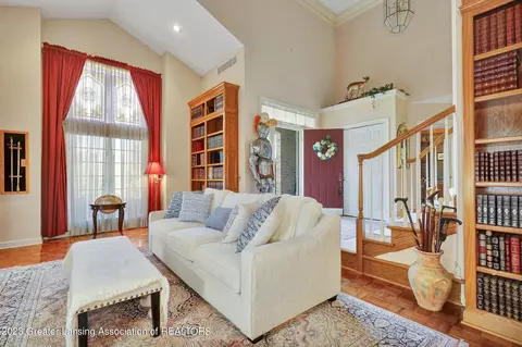 310 W Spring Meadows Ln, Dewitt, MI 48820 photo 8