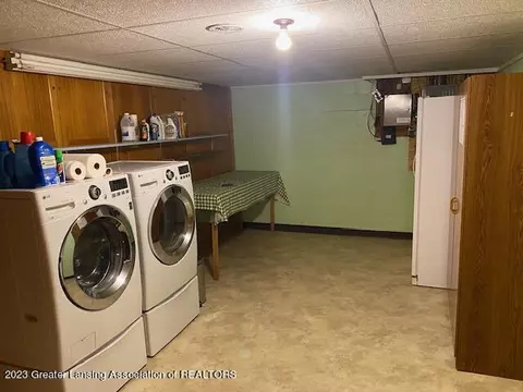 205 E Park St, Saint Johns, MI 48879 photo 56