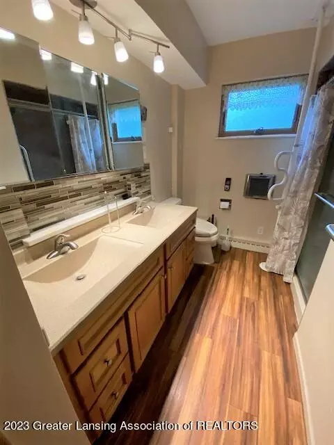 205 E Park St, Saint Johns, MI 48879 photo 39