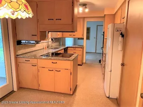 205 E Park St, Saint Johns, MI 48879 photo 24
