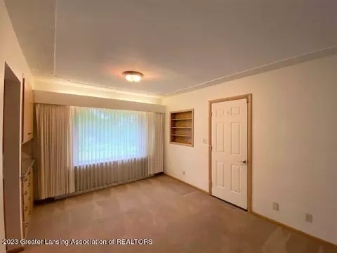205 E Park St, Saint Johns, MI 48879 photo 14