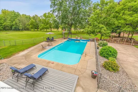 2406 E Herbison Rd, Bath, MI 48808 photo 35