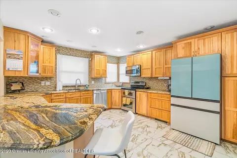 2406 E Herbison Rd, Bath, MI 48808 photo 14