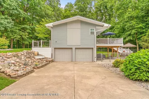 2406 E Herbison Rd, Bath, MI 48808 photo 42