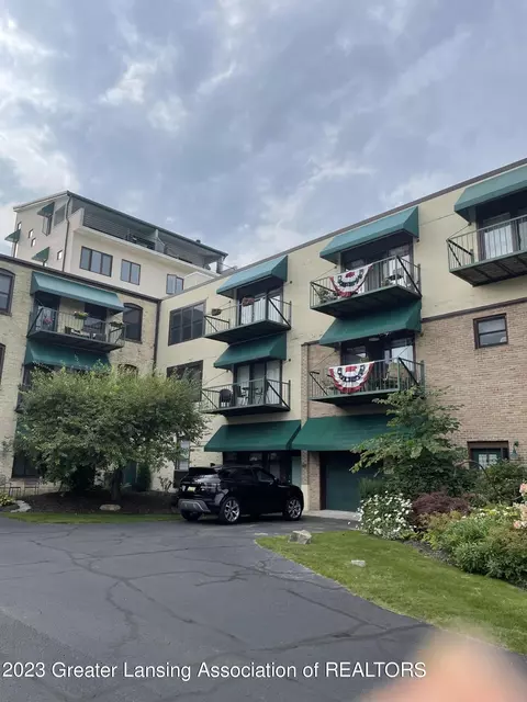 110 N Harbor Dr #311, Grand Haven, MI 49417