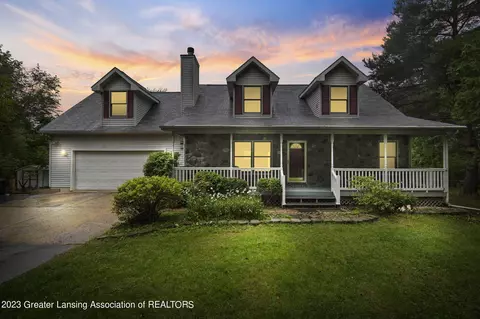 6748 Freer Pl, Eaton Rapids, MI 48827