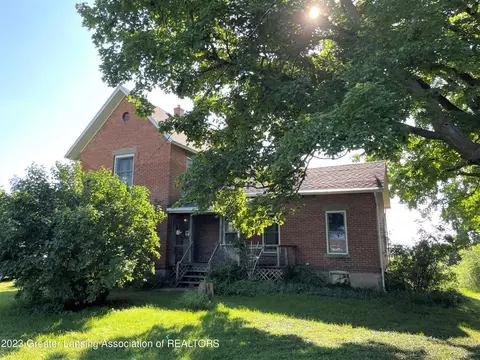 11120 S Wright Rd, Eagle, MI 48822