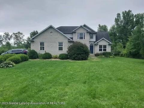 9449 Craun Rd, Dewitt, MI 48820