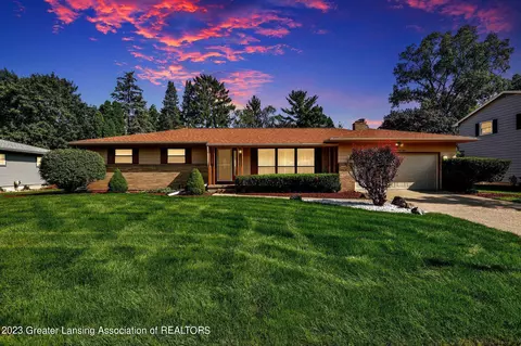 2178 Donovan Pl, Okemos, MI 48864