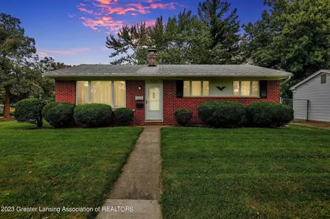 3634 Jerree St, Lansing, MI 48911
