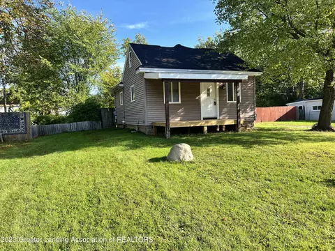 808 Dunlap St, Lansing, MI 48910
