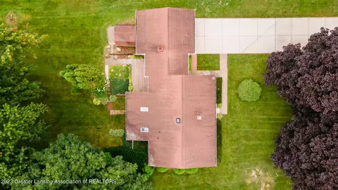 11476 W River Dr, Dewitt, MI 48820 photo 33