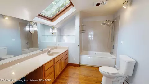 6211 E Lake Dr, Haslett, MI 48840 photo 38