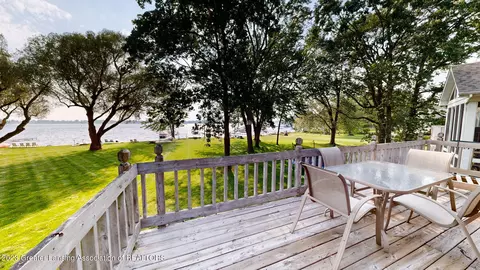 6211 E Lake Dr, Haslett, MI 48840 photo 34