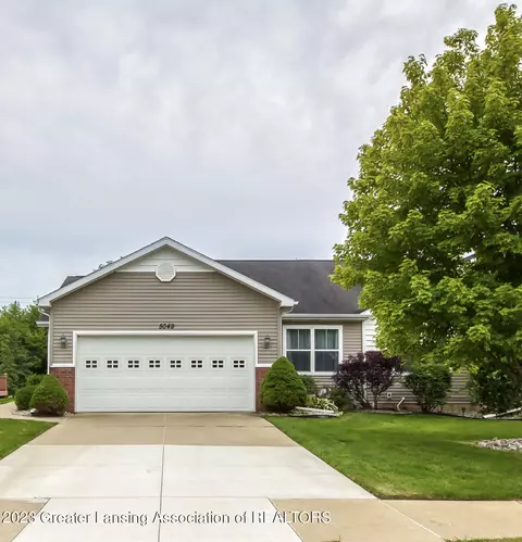5049 Glendurgan Ct, Holt, MI 48842