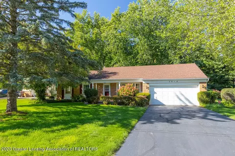 3914 Prairie Ln, Dewitt, MI 48820
