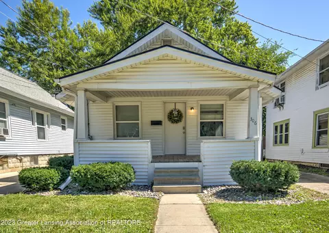306 N Francis Ave, Lansing, MI 48912