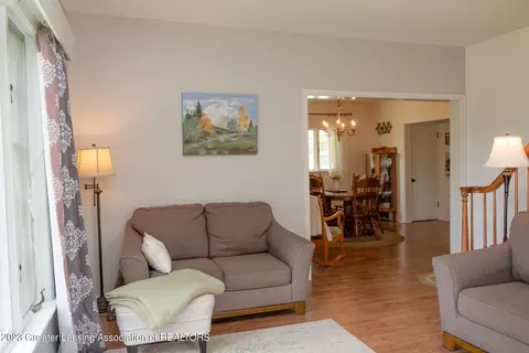 709 W Dewey Rd, Owosso, MI 48867 photo 10