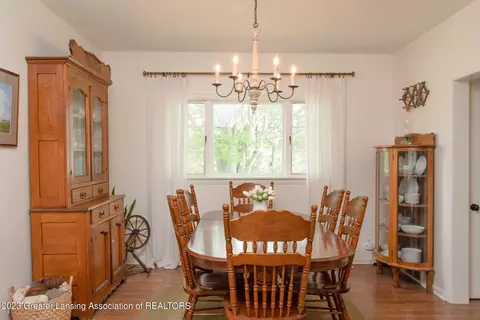 709 W Dewey Rd, Owosso, MI 48867 photo 5
