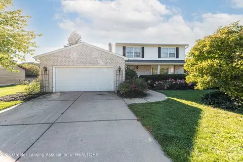 6125 Horizon Dr, East Lansing, MI 48823