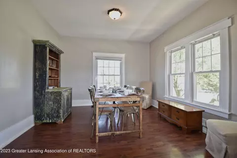400 Strathmore Rd, Lansing, MI 48910 photo 5