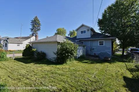 400 Strathmore Rd, Lansing, MI 48910 photo 23