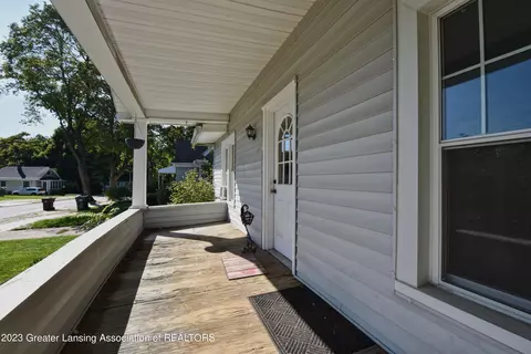 400 Strathmore Rd, Lansing, MI 48910 photo 20