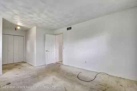 10190 W Chadwick Rd, Eagle, MI 48822 photo 17