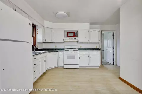 10190 W Chadwick Rd, Eagle, MI 48822 photo 14