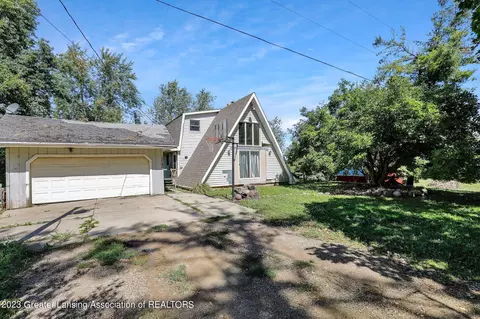 10190 W Chadwick Rd, Eagle, MI 48822 photo 3