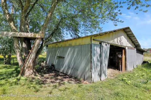 10190 W Chadwick Rd, Eagle, MI 48822 photo 7