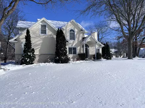 619 Looking Glass Glen Dr, Dewitt, MI 48820