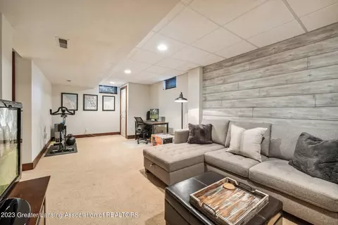619 Looking Glass Glen Dr, Dewitt, MI 48820 photo 34